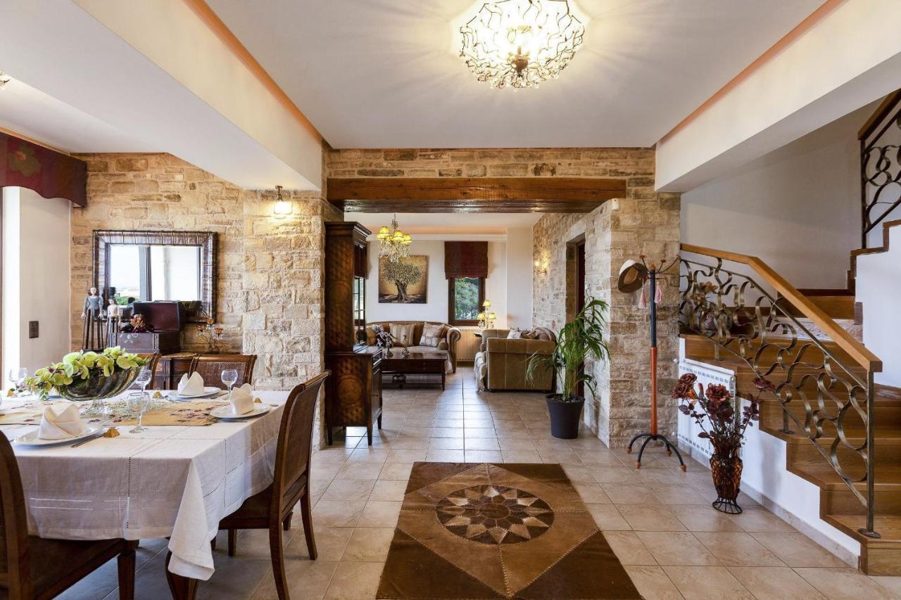 Villa Natura - With Private Heated Pool Tria Monastiria Exteriör bild